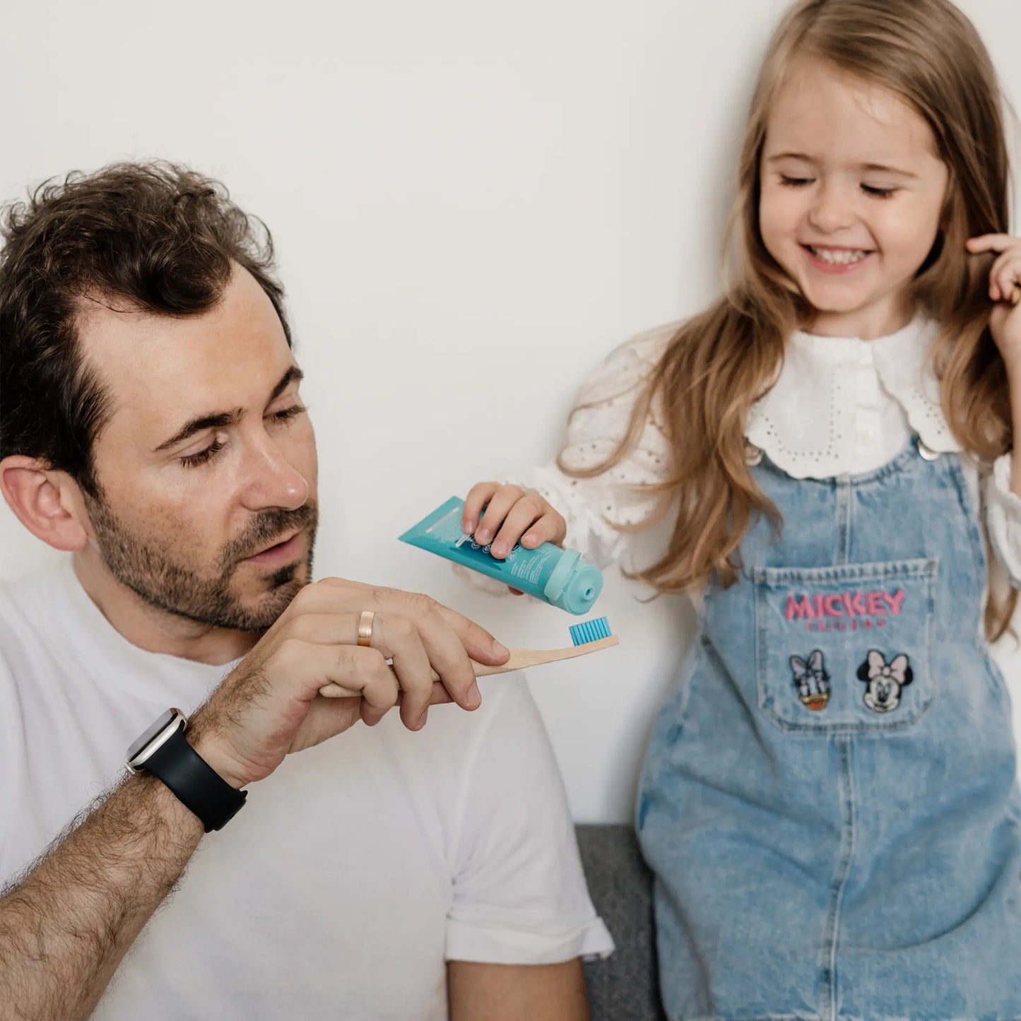 Creme Dental Clareador Dia e Noite